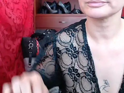 Snapshot of sachaclinford chatting on May 2026 06:46:01 PM sachaclinford online show from May 2026 06:46:01 PM