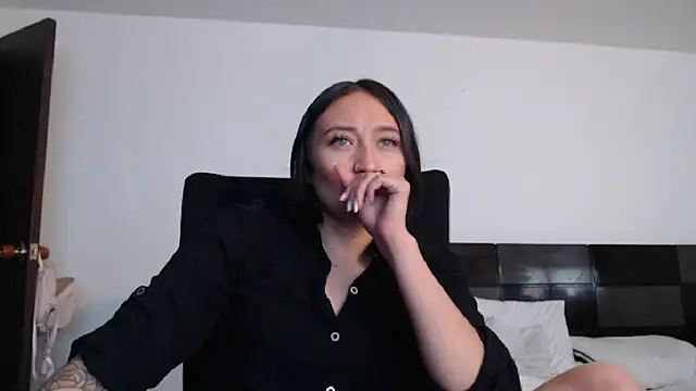 Snapshot of Elsa-bad chatting on February 2025 09:38:02 PM Elsa-bad online show from February 2025 09:38:02 PM