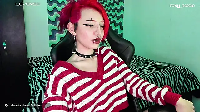 roxy toxic online show from March 2025 03:18:02 AM