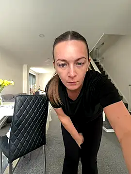 GoddessLucyRose online show from September 2025 09:31:01 AM