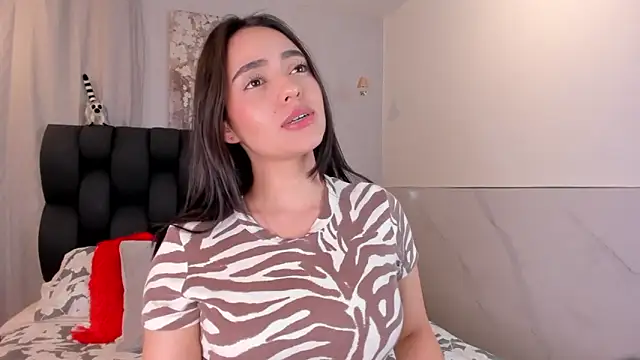 Snapshot of miss_hellen2 chatting on May 2026 03:01:02 AM miss hellen2 online show from May 2026 03:01:02 AM