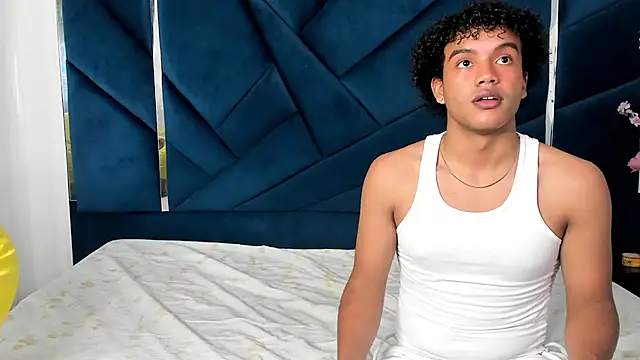 Snapshot of DanteAndKyle chatting on January 2025 12:10:01 PM DanteAndKyle online show from January 2025 12:10:01 PM