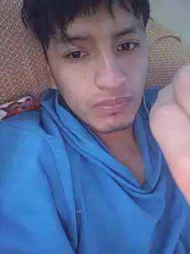 Tonny52123 online show from June 2026 11:13:02 PM