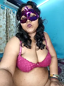 Snapshot of hevensex143 chatting on January 2026 08:12:01 PM hevensex143 online show from January 2026 08:12:01 PM