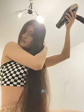 Snapshot of hdhehrv chatting on January 2025 06:00:01 PM hdhehrv online show from January 2025 06:00:01 PM