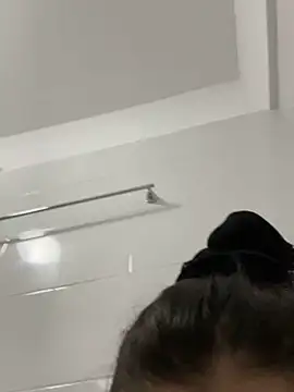 Snapshot of hdhehrv chatting on January 2025 04:48:02 PM hdhehrv online show from January 2025 04:48:02 PM