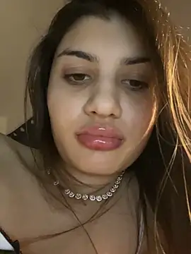 Snapshot of hdhehrv chatting on February 2025 10:11:01 PM hdhehrv online show from February 2025 10:11:01 PM