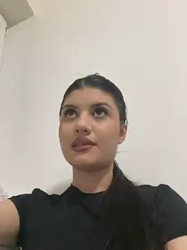 Snapshot of hdhehrv chatting on February 2025 07:47:02 PM hdhehrv online show from February 2025 07:47:02 PM