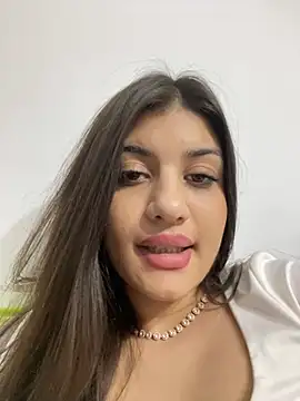 Snapshot of hdhehrv chatting on February 2025 02:19:02 AM hdhehrv online show from February 2025 02:19:02 AM