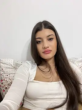 Snapshot of hdhehrv chatting on February 2025 01:58:01 AM hdhehrv online show from February 2025 01:58:01 AM