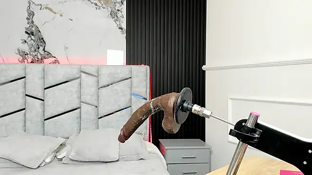 Gigidoll online show from September 2025 12:07:02 PM