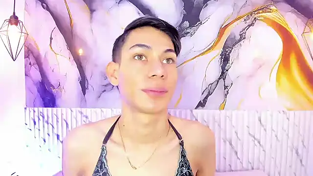 JackeOwens online show from November 2025 12:38:02 PM