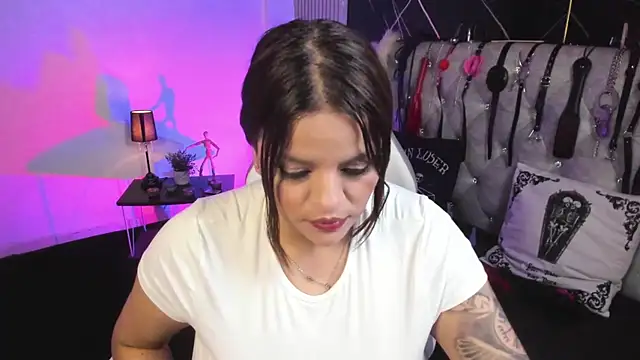 victoria  floyd online show from February 2026 08:47:01 PM