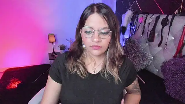 Snapshot of victoria__floyd chatting on May 2026 09:41:02 PM victoria floyd online show from May 2026 09:41:02 PM