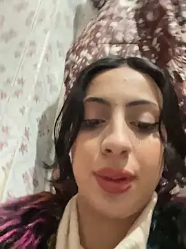 Snapshot of majdolin78 chatting on December 2025 10:57:01 AM majdolin78 online show from December 2025 10:57:01 AM