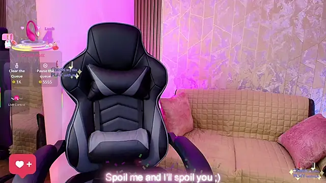 Aurora thomas  1 online show from February 2025 01:28:01 PM