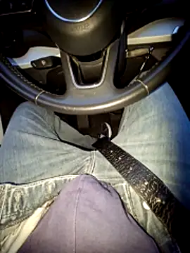 Nzino1983 online show from April 2026 05:20:02 PM