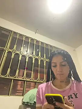 Molly bishop online show from February 2025 01:49:02 AM