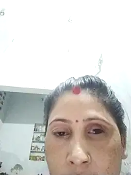 Snapshot of Bhavya_Bhan chatting on July 2026 05:23:02 PM Bhavya Bhan online show from July 2026 05:23:02 PM