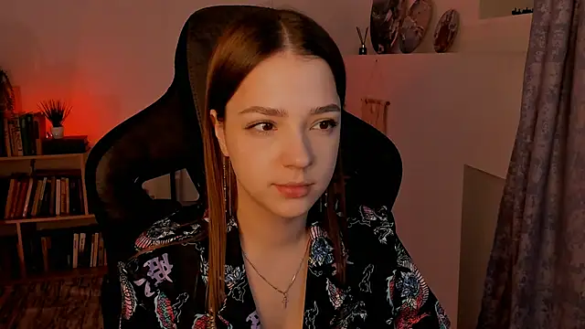 PamBeesly online show from January 2025 03:09:01 PM