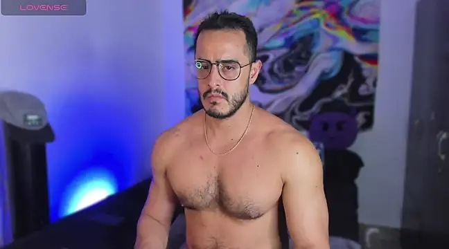 Snapshot of Fenrir_flirt chatting on January 2025 11:35:02 PM Fenrir flirt online show from January 2025 11:35:02 PM