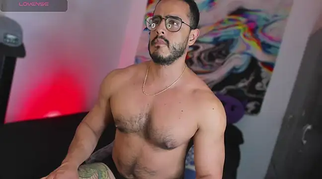 Snapshot of Fenrir_flirt chatting on February 2025 02:40:02 AM Fenrir flirt online show from February 2025 02:40:02 AM