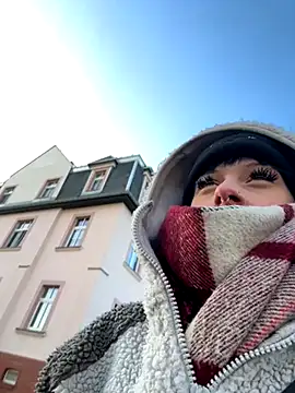 Ciara2004 online show from December 2025 02:04:02 PM