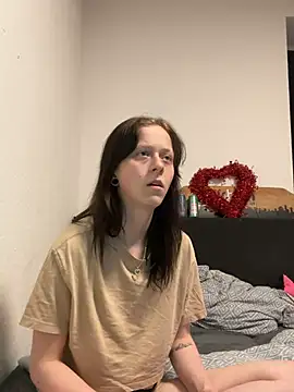 Ciara2004 online show from April 2026 06:10:01 PM