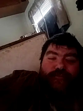 Rcraigue4 online show from February 2025 09:48:02 PM