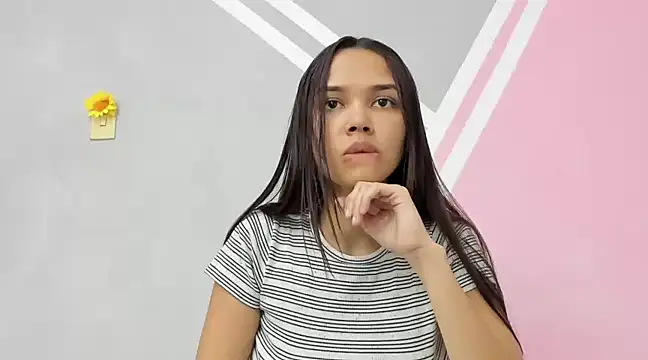 Snapshot of Natalia_lan chatting on January 2025 09:04:02 PM Natalia lan online show from January 2025 09:04:02 PM