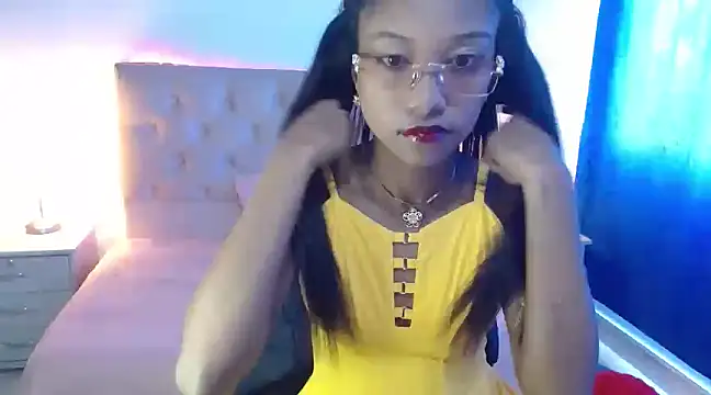 Snapshot of LITTLEDOLLHOT chatting on January 2025 06:03:02 PM LITTLEDOLLHOT online show from January 2025 06:03:02 PM