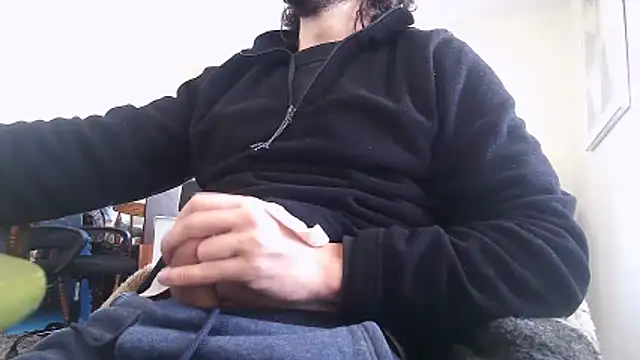 Snapshot of Prolapse_Pig chatting on November 2025 01:25:02 PM Prolapse Pig online show from November 2025 01:25:02 PM