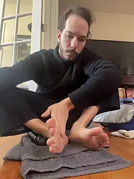 Snapshot of Prolapse_Pig chatting on January 2026 06:02:02 PM Prolapse Pig online show from January 2026 06:02:02 PM