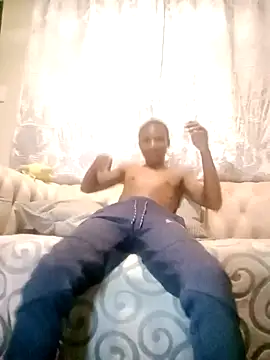 Snapshot of Slendaboy01 chatting on October 2025 10:39:01 PM Slendaboy01 online show from October 2025 10:39:01 PM