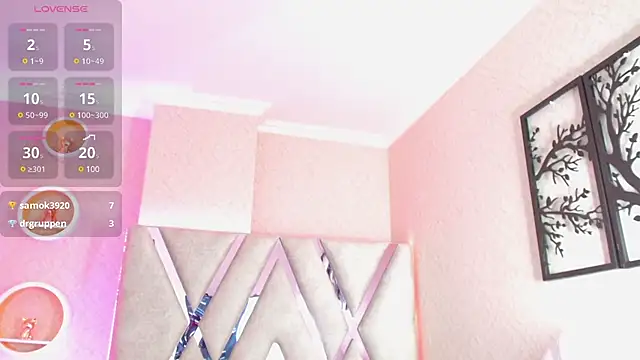 Sophia waalker  1 online show from January 2025 05:04:02 PM