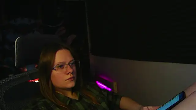 Snapshot of TessaSwans chatting on January 2025 07:18:02 PM TessaSwans online show from January 2025 07:18:02 PM