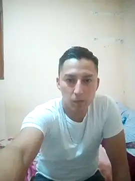 LuisMex1998 online show from November 2025 01:52:02 AM