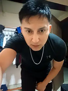 LuisMex1998 online show from April 2026 07:06:02 AM