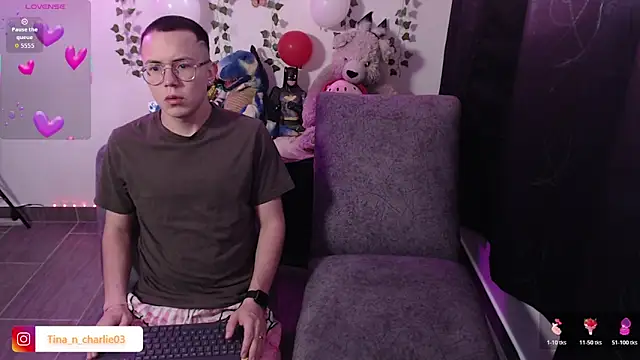 Tina 4 Charlie online show from February 2026 02:13:01 PM