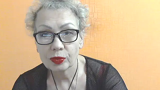 NessyJenixs online show from December 2025 02:22:02 PM