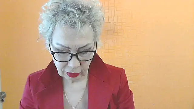 Snapshot of NessyJenixs chatting on February 2026 08:35:01 AM NessyJenixs online show from February 2026 08:35:01 AM