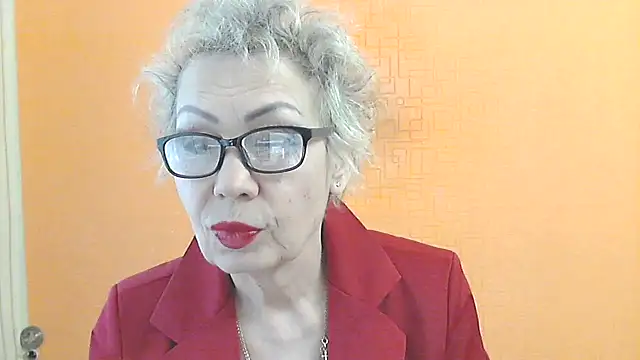 Snapshot of NessyJenixs chatting on February 2026 08:18:02 AM NessyJenixs online show from February 2026 08:18:02 AM