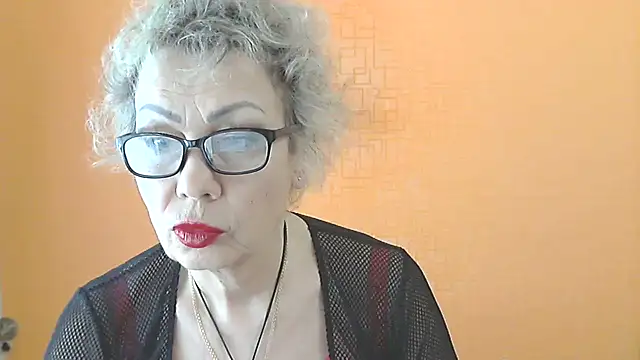 NessyJenixs online show from March 2026 06:46:02 AM