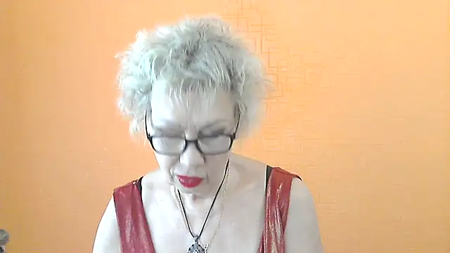 Snapshot of NessyJenixs chatting on May 2026 06:29:01 AM NessyJenixs online show from May 2026 06:29:01 AM