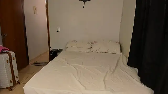 Snapshot of sexyflight chatting on January 2025 07:31:01 PM sexyflight online show from January 2025 07:31:01 PM