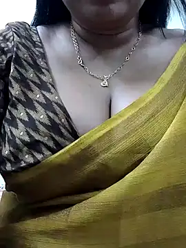 Queenflowerr online show from January 2025 04:52:01 AM