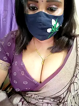 Queenflowerr online show from March 2026 11:24:02 AM