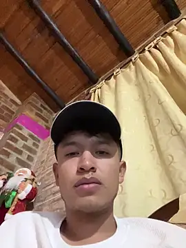 sebaxx8  online show from February 2025 11:53:02 PM