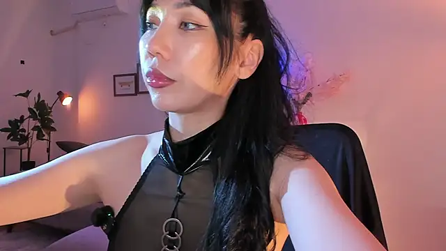 Snapshot of sarah_wang chatting on June 2026 06:41:01 PM sarah wang online show from June 2026 06:41:01 PM