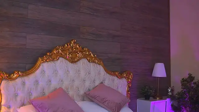 Juicy Jessye online show from December 2025 08:49:02 PM